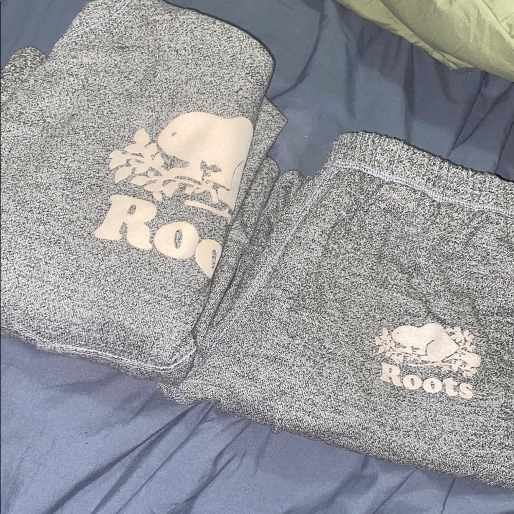 Roots set women’s size medium set